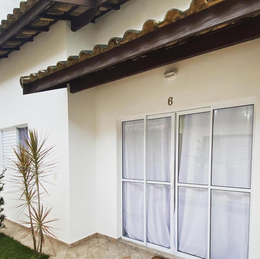 Casa Com Piscina E Churrasqueira - Lindissima! Итаньяэн Экстерьер фото